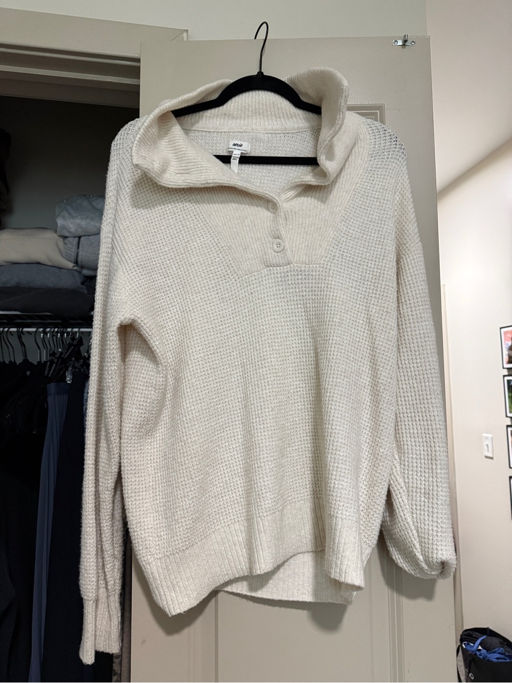 Aerie Cozy Cream Knit Women's Pullover Sweater